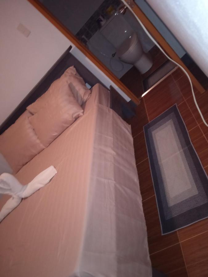 مبيت وإفطار Clarin  Sarah'S Garden Bnb & Spa المظهر الخارجي الصورة