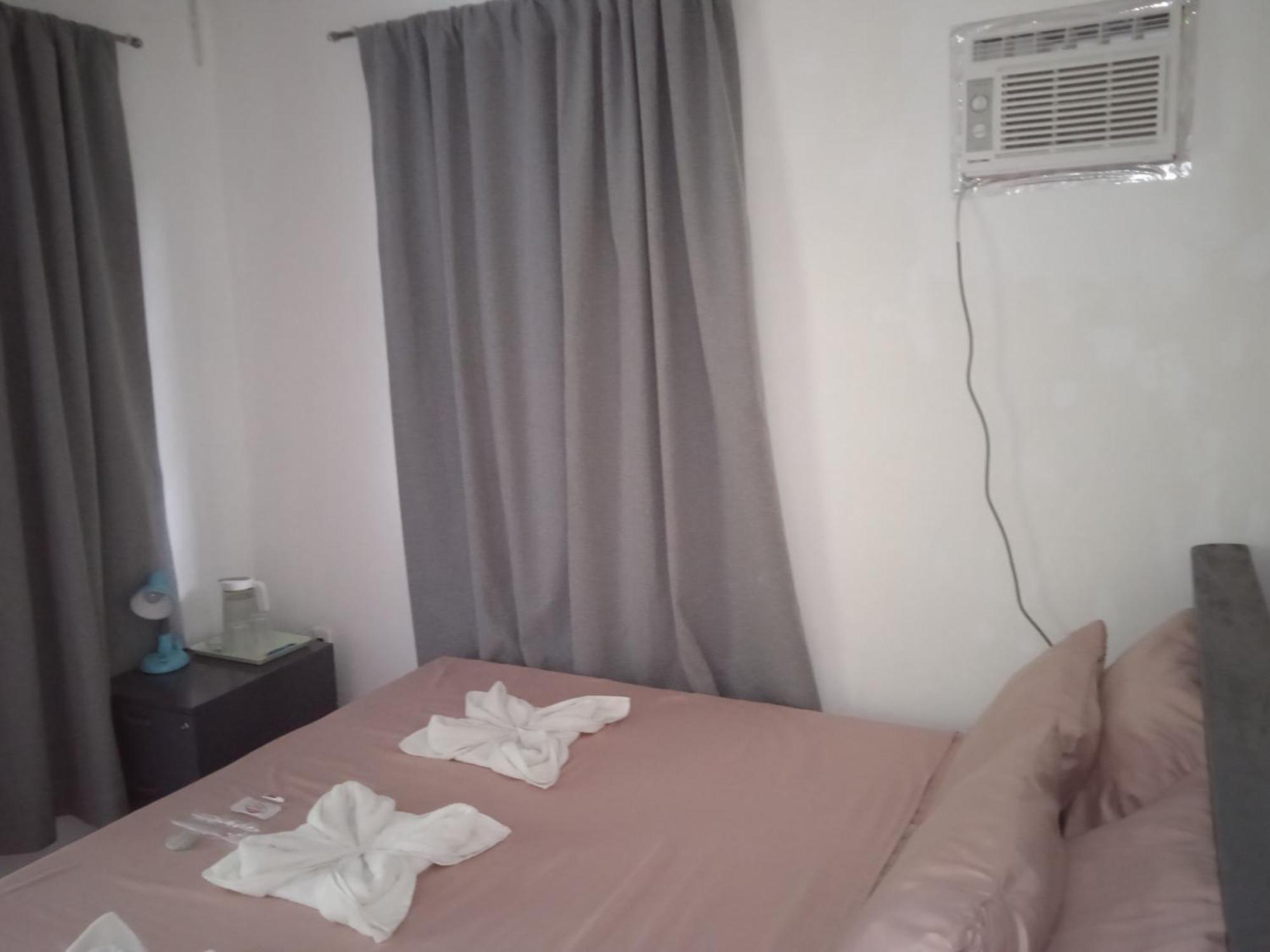 مبيت وإفطار Clarin  Sarah'S Garden Bnb & Spa المظهر الخارجي الصورة
